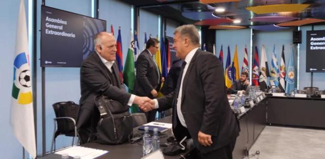 华体会体育下载-梅西回巴萨现一线曙光？特瓦斯说巴萨有这个能力