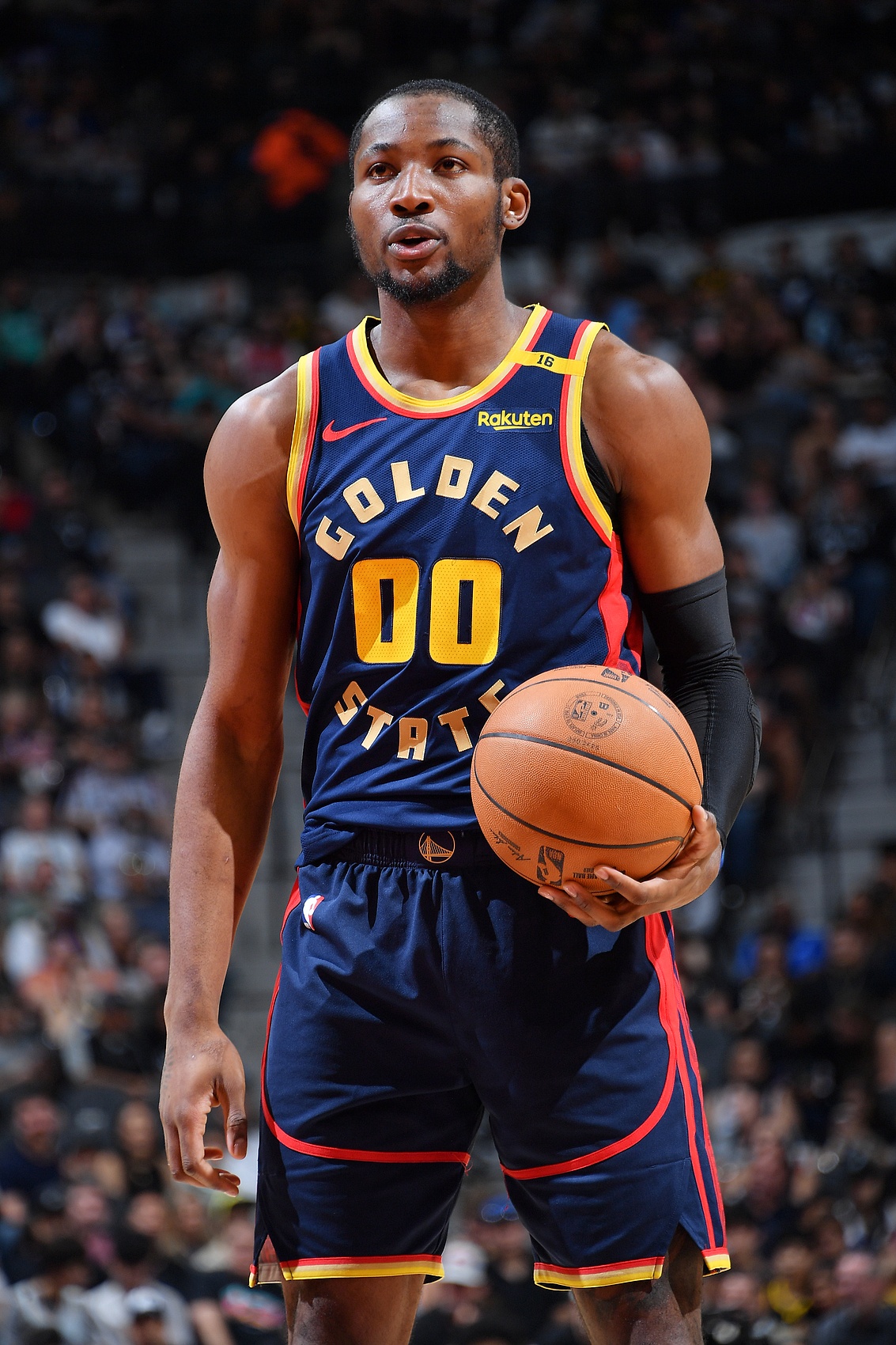 华体会体育APP-美记：鹈鹕无意库明加 目前他潜在下家包括湖人&amp;国王&amp;独行侠&amp;老鹰